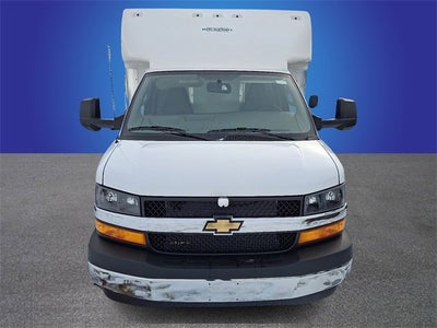 2025 Chevrolet Express Cutaway 4500 2WT
