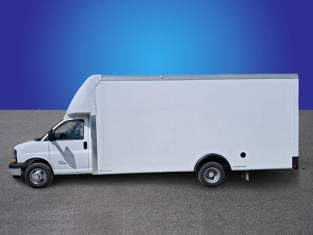 2024 Chevrolet Express Cutaway 4500 2WT