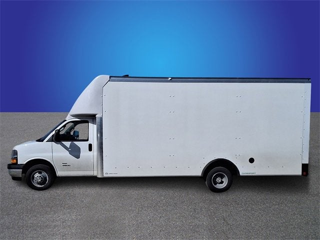 2025 Chevrolet Express Cutaway 4500 2WT