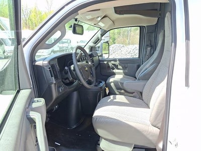 2026 Chevrolet Express Cutaway 4500 2WT
