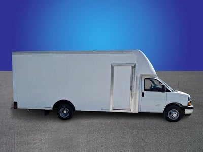 2026 Chevrolet Express Cutaway 4500 2WT