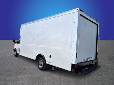 2026 Chevrolet Express Cutaway 4500 2WT