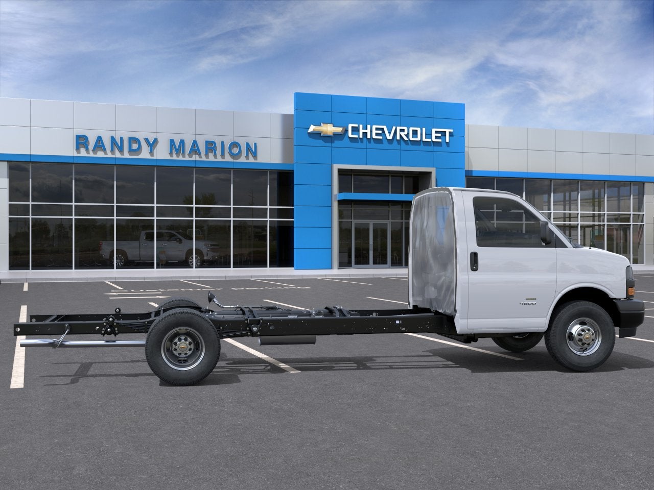 2026 Chevrolet Express Cutaway 4500 2WT