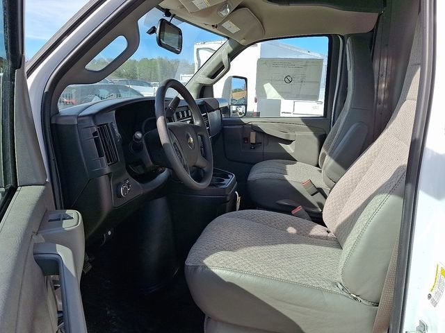 2026 Chevrolet Express Cutaway 4500 2WT
