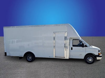 2026 Chevrolet Express Cutaway 4500 2WT