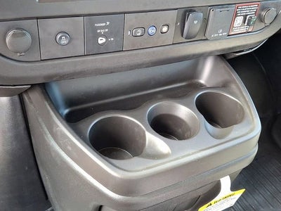 2025 Chevrolet Express Cutaway 4500 2WT