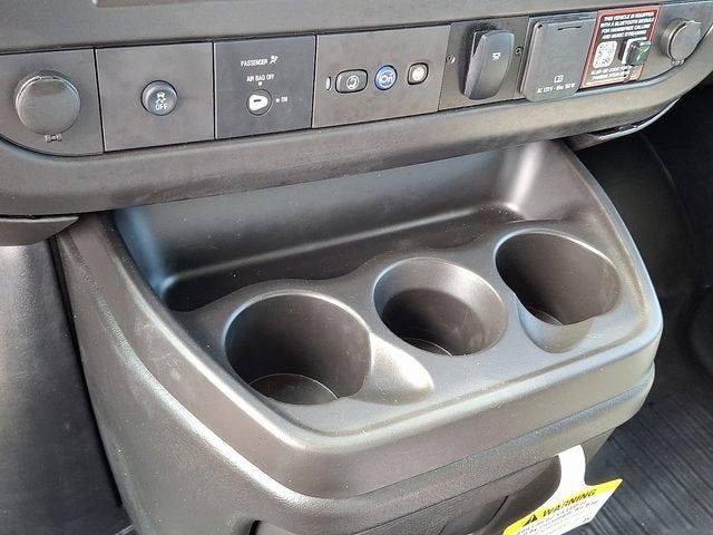 2025 Chevrolet Express Cutaway 4500 2WT
