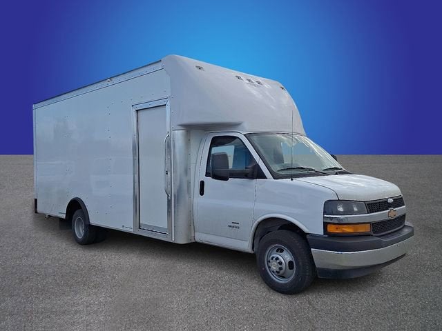 2025 Chevrolet Express Cutaway 4500 2WT