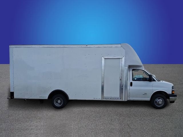 2025 Chevrolet Express Cutaway 4500 2WT
