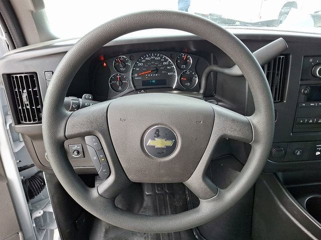 2025 Chevrolet Express Cutaway 4500 2WT