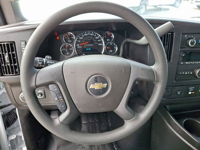 2025 Chevrolet Express Cutaway 4500 2WT