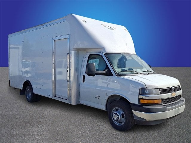 2025 Chevrolet Express Cutaway 4500 2WT