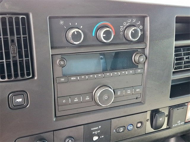 2025 Chevrolet Express Cutaway 4500 2WT