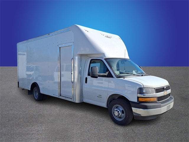 2025 Chevrolet Express Cutaway 4500 2WT