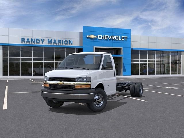 2026 Chevrolet Express Cutaway 4500 2WT