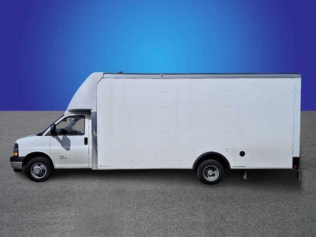2025 Chevrolet Express Cutaway 4500 2WT