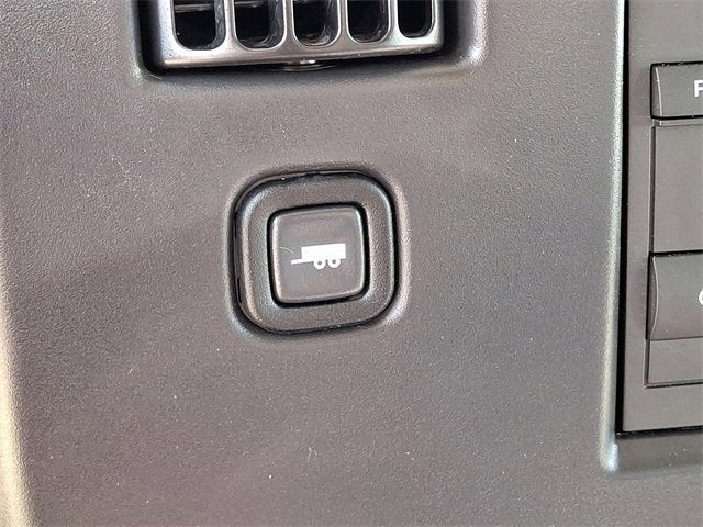 2025 Chevrolet Express Cutaway 4500 2WT