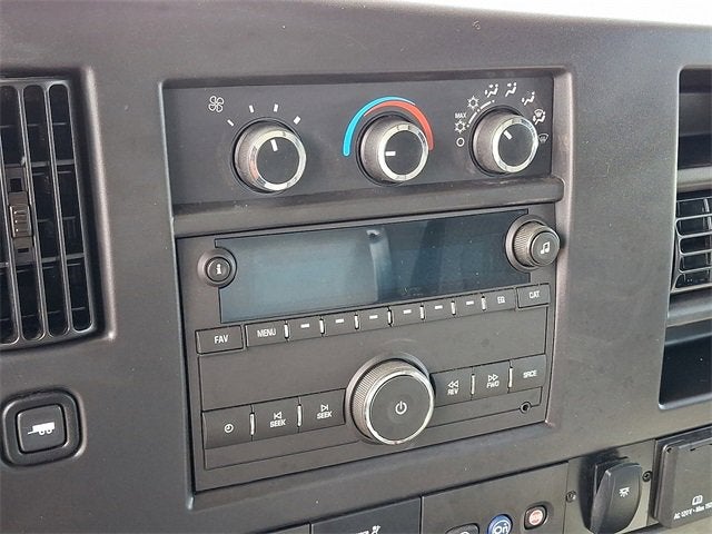 2025 Chevrolet Express Cutaway 4500 2WT