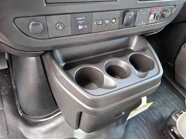 2025 Chevrolet Express Cutaway 4500 2WT