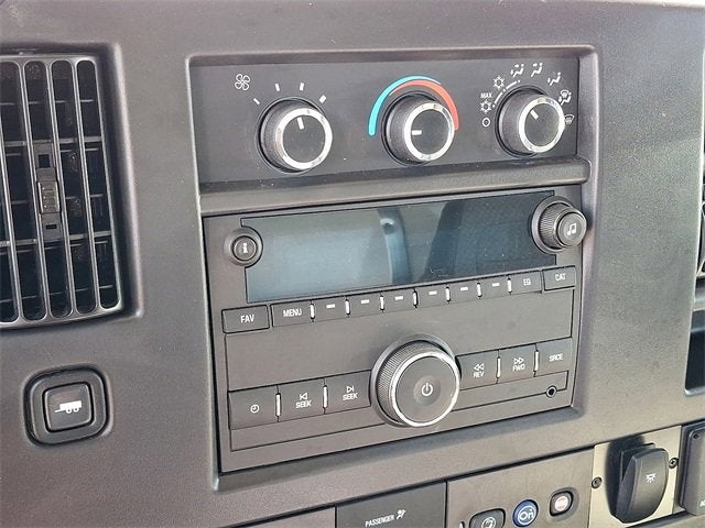 2025 Chevrolet Express Cutaway 4500 2WT