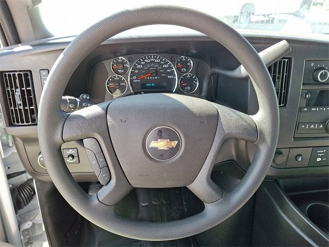 2025 Chevrolet Express Cutaway 4500 2WT