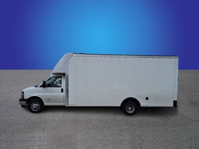 2025 Chevrolet Express Cutaway 4500 2WT
