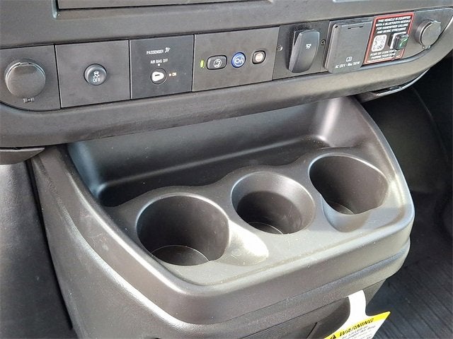 2025 Chevrolet Express Cutaway 4500 2WT