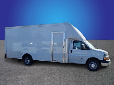 2025 Chevrolet Express Cutaway 4500 2WT