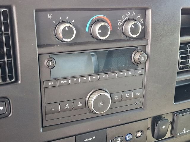 2025 Chevrolet Express Cutaway 4500 2WT