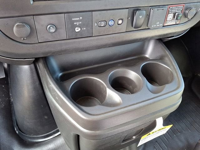 2025 Chevrolet Express Cutaway 4500 2WT