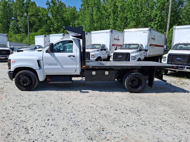 2022 Chevrolet Silverado 4500 HD Work Truck