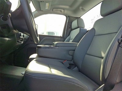 2023 Chevrolet Silverado 5500 HD Work Truck