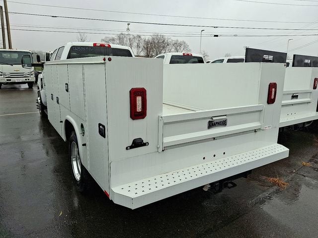 2023 Chevrolet Silverado 5500 HD Work Truck
