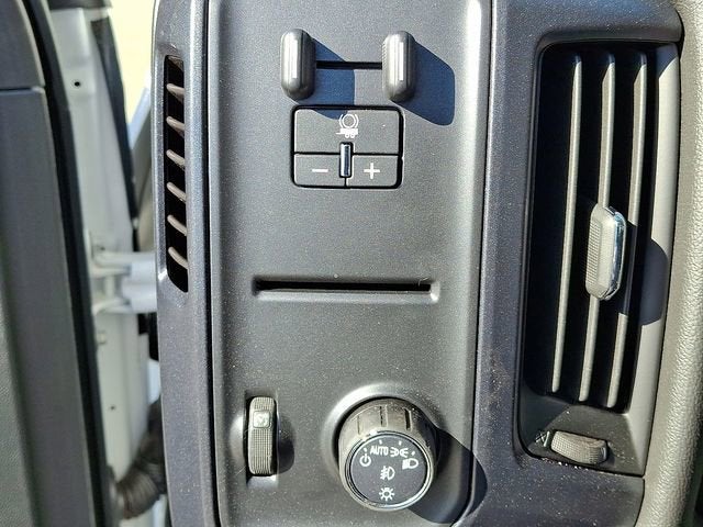 2024 Chevrolet Silverado 5500 HD Work Truck