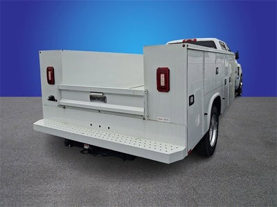 2023 Chevrolet Silverado 5500 HD Work Truck