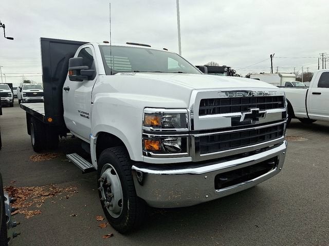 2024 Chevrolet Silverado 5500 HD Work Truck