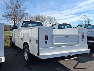 2023 Chevrolet Silverado 5500 HD Work Truck