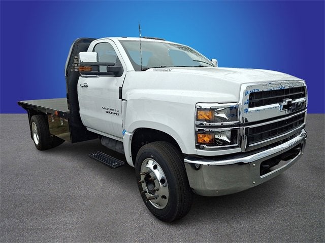 2024 Chevrolet Silverado 5500 HD Work Truck