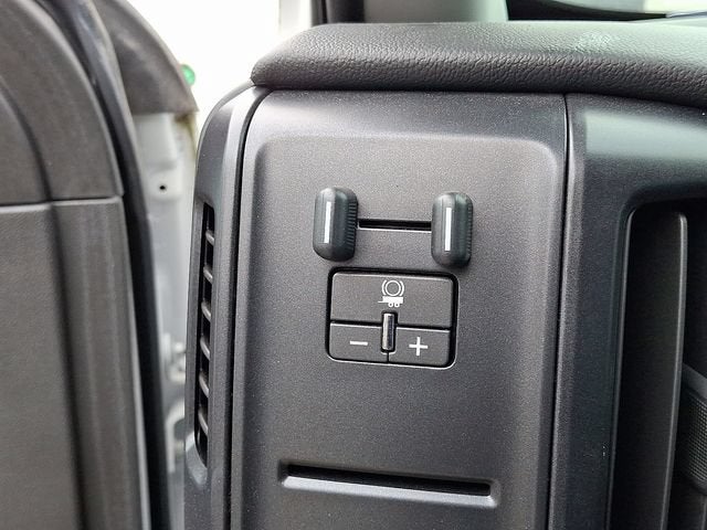 2022 Chevrolet Silverado 6500 HD LT