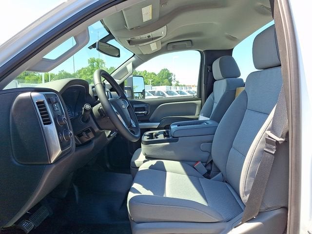 2023 Chevrolet Silverado 6500 HD LT