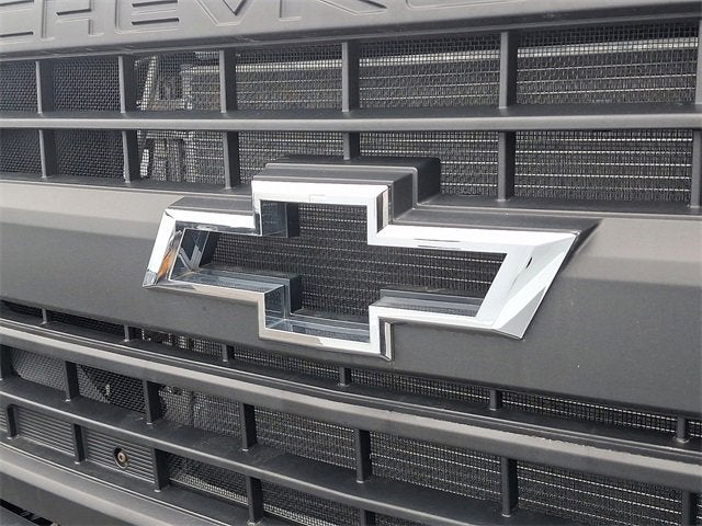 2023 Chevrolet Silverado 5500 HD Work Truck