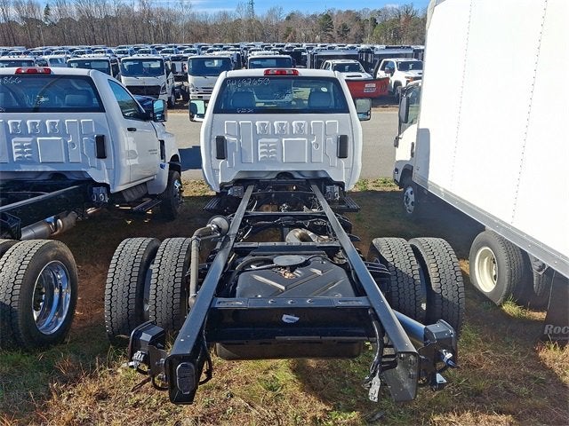 2024 Chevrolet Silverado 5500 HD Work Truck