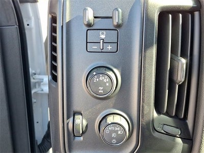 2023 Chevrolet Silverado 5500 HD Work Truck