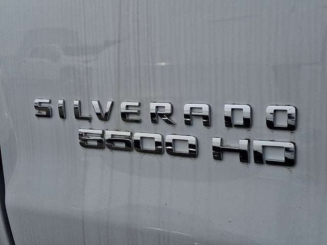 2022 Chevrolet Silverado 5500 HD Work Truck