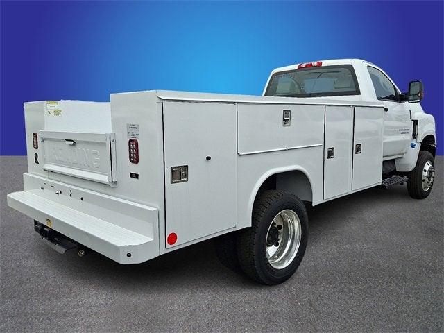 2023 Chevrolet Silverado 5500 HD Work Truck