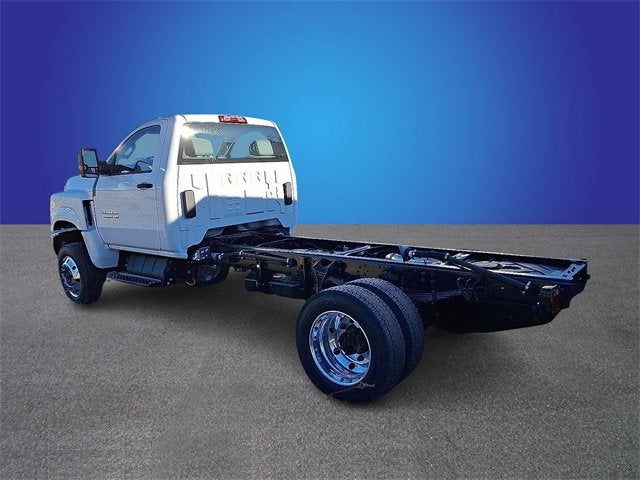 2024 Chevrolet Silverado 5500 HD Work Truck
