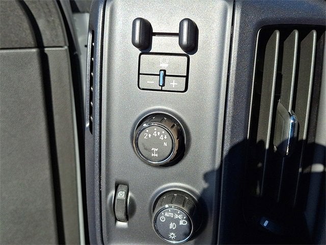 2024 Chevrolet Silverado 5500 HD Work Truck