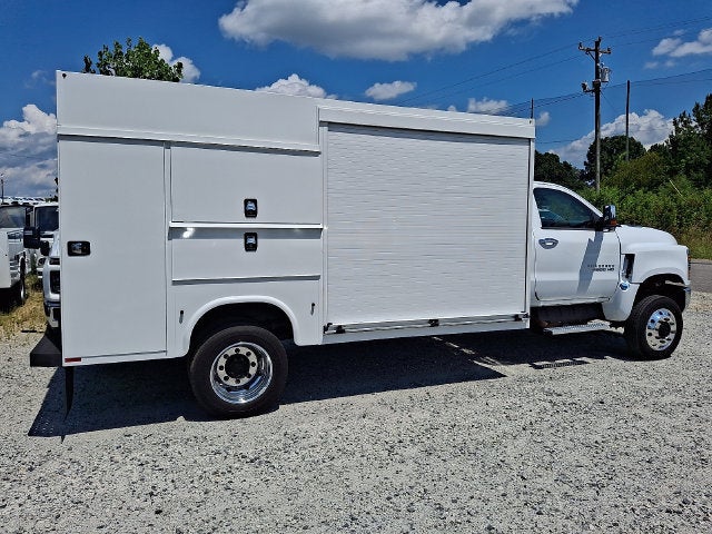 2022 Chevrolet Silverado 4500 HD LT