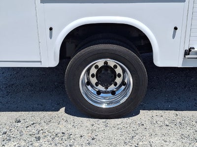 2022 Chevrolet Silverado 4500 HD LT