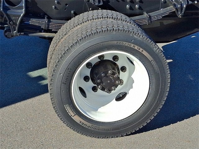 2024 Chevrolet Silverado 5500 HD Work Truck